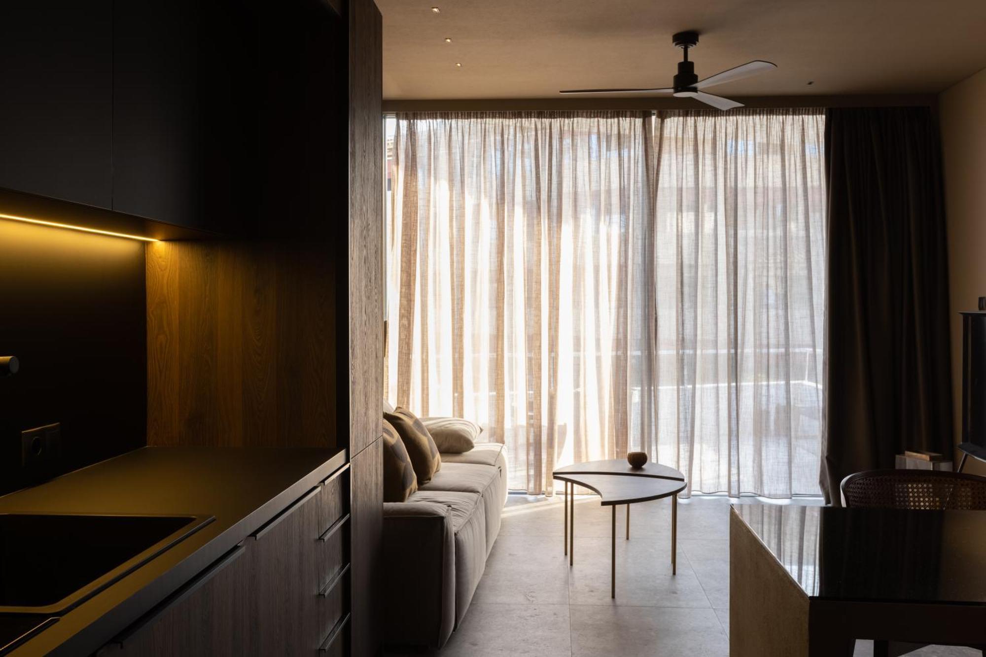 Vouliagmeni Apartments 18 아테네 외부 사진